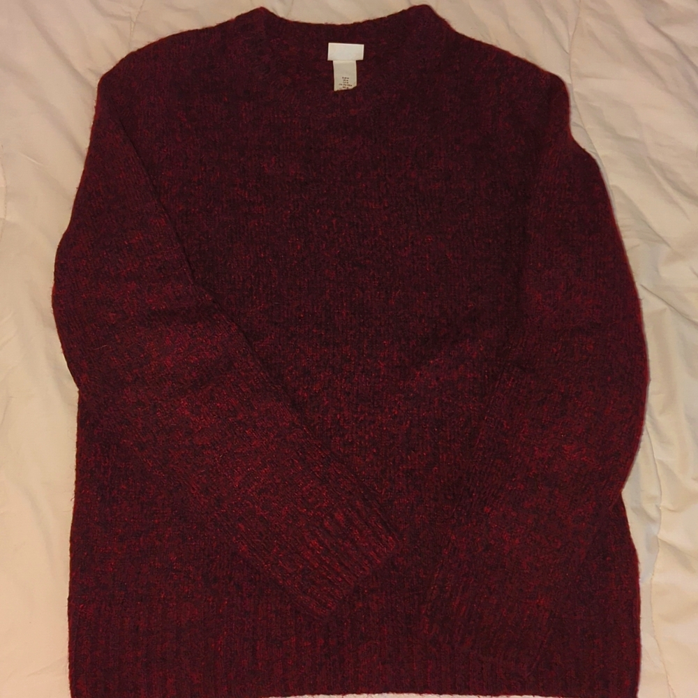 H &M wool blend crew neck sweater